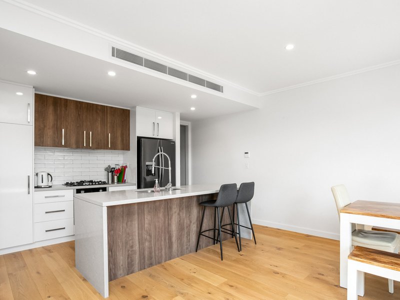 Photo - 36 Hakea Drive, Warriewood NSW 2102 - Image 4