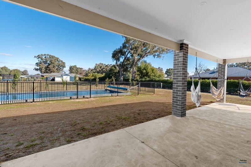 Photo - 36 Hall Drive, Benalla VIC 3672 - Image 17