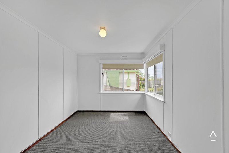 Photo - 36 Hargrave Crescent, Mayfield TAS 7248 - Image 7