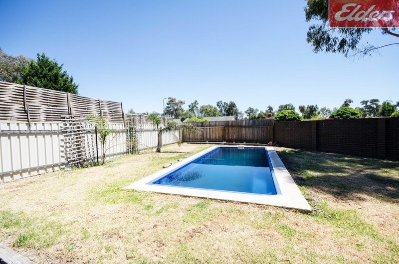 Photo - 36 Healey Close, Wodonga VIC 3690 - Image 18