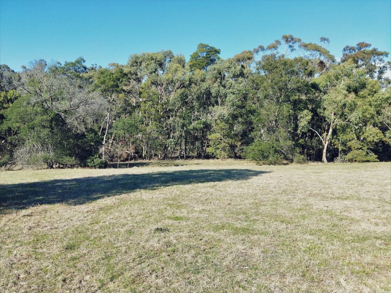 Photo - 36 Hewitts Road, Linton VIC 3360 - Image 7