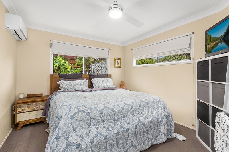 Photo - 36 Hillcrest Avenue, Tweed Heads South NSW 2486 - Image 7