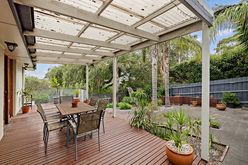 Photo - 36 Hillcrest Road, Frankston VIC 3199 - Image 11