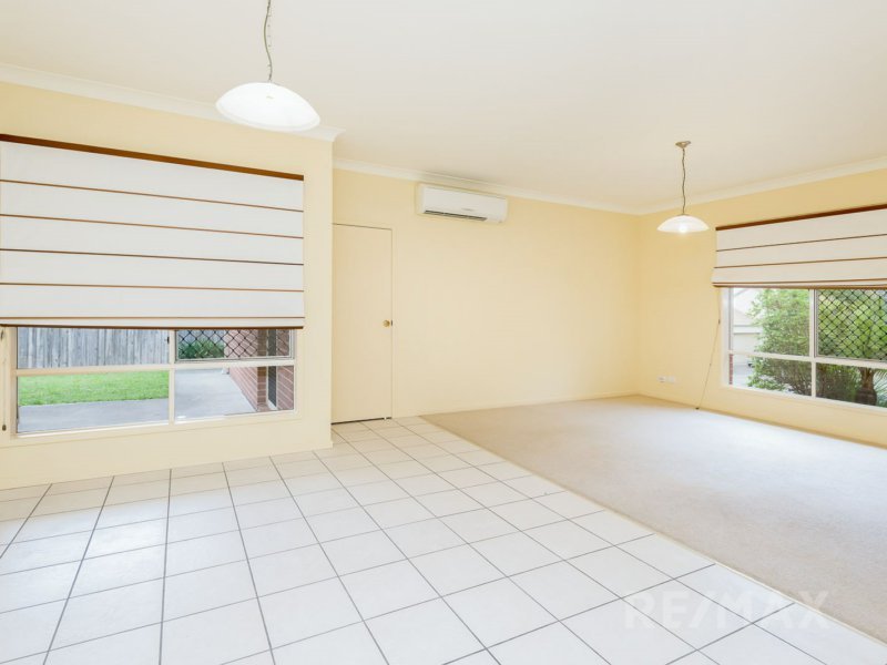 Photo - 36 Hillridge Cres , Varsity Lakes QLD 4227 - Image 6