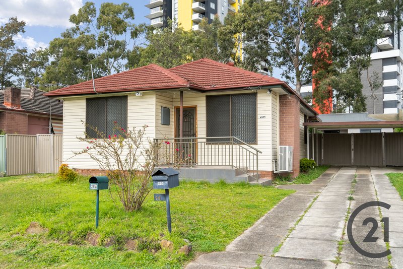 36 Hinkler Avenue, Warwick Farm NSW 2170