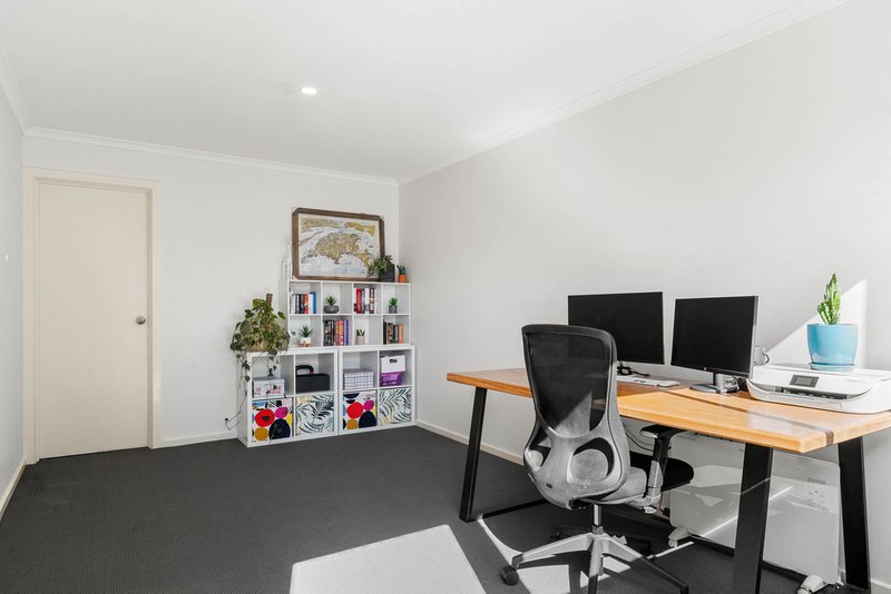 Photo - 3/6 Hollydene Court, Cowes VIC 3922 - Image 10