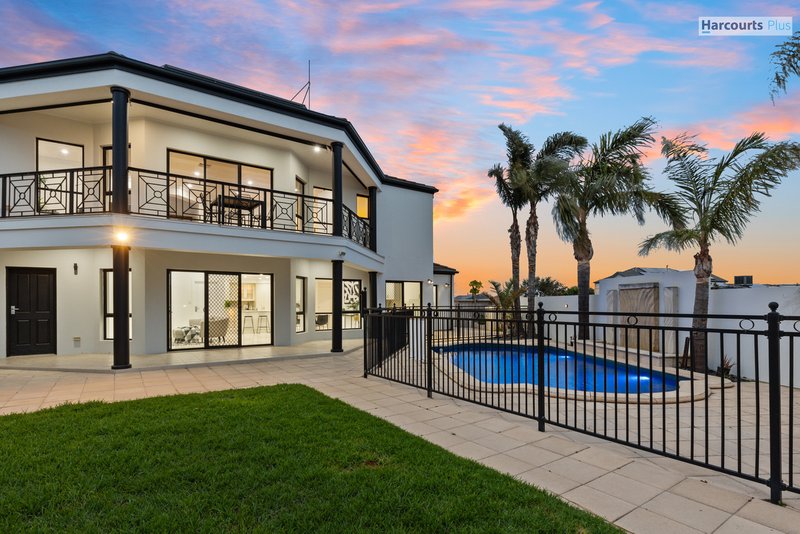 Photo - 36 Ingleton Drive, Hallett Cove SA 5158 - Image 30