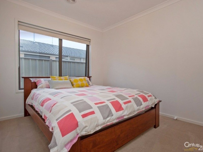 Photo - 36 Inspiration Circuit, Pakenham VIC 3810 - Image 6