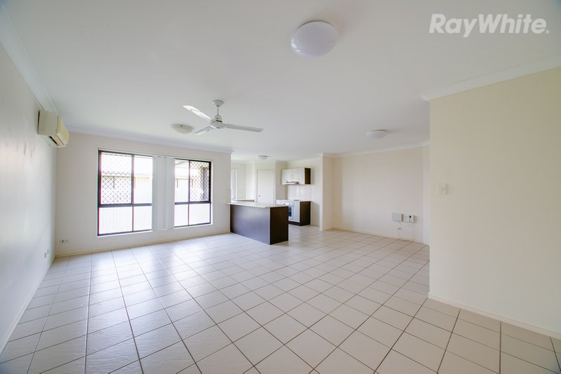 Photo - 36 Jack Drive, Redbank Plains QLD 4301 - Image 4