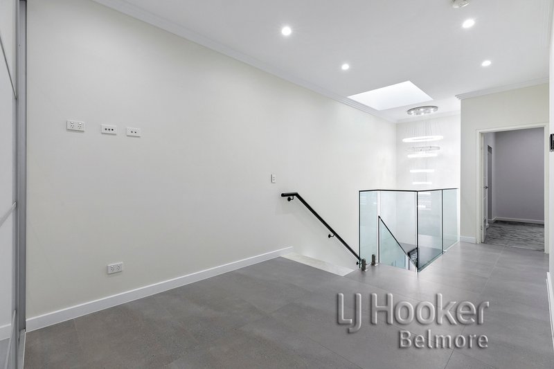 Photo - 36 Jean Street, Greenacre NSW 2190 - Image 11