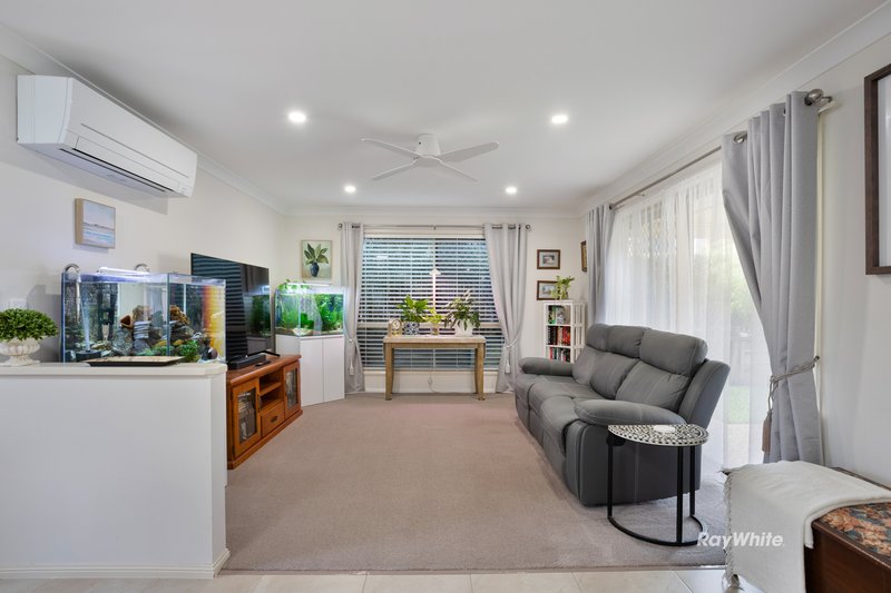 Photo - 36 Jonquil Circuit, Flinders View QLD 4305 - Image 7