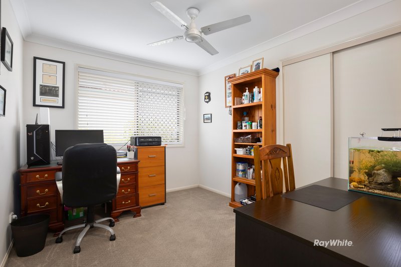 Photo - 36 Jonquil Circuit, Flinders View QLD 4305 - Image 11