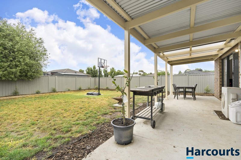 Photo - 36 Jordan Avenue, Delacombe VIC 3356 - Image 11