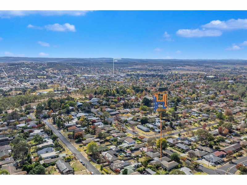 Photo - 36 Judith Street, Armidale NSW 2350 - Image 2
