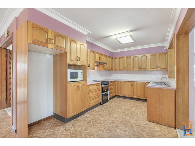 Photo - 36 Judith Street, Armidale NSW 2350 - Image 4