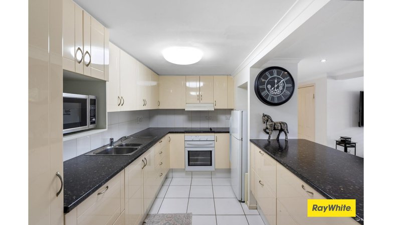 Photo - 36 Kallista Road, Rochedale South QLD 4123 - Image 2