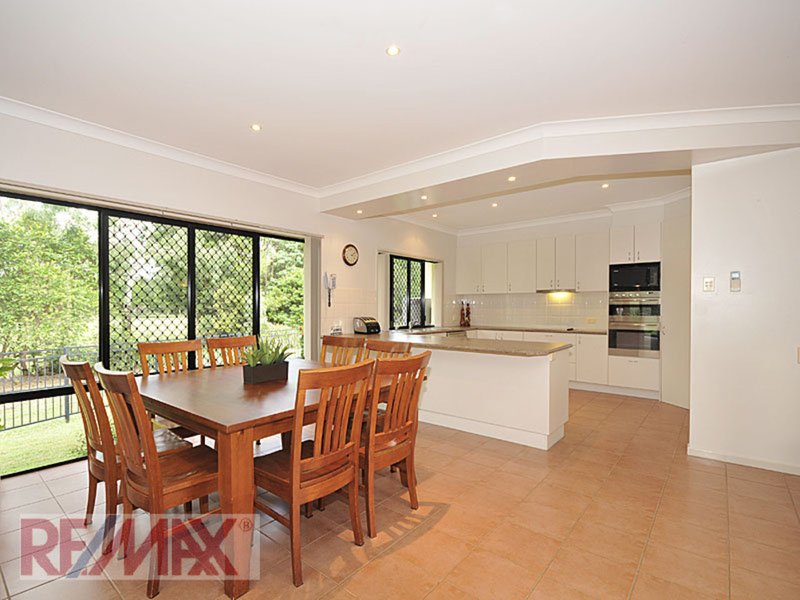 Photo - 36 Karri Place, Bridgeman Downs QLD 4035 - Image 5