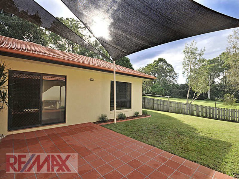 Photo - 36 Karri Place, Bridgeman Downs QLD 4035 - Image 11