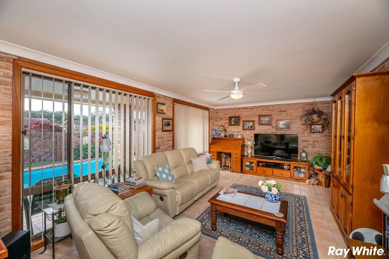 Photo - 36 Kennewell Parade, Tuncurry NSW 2428 - Image 5