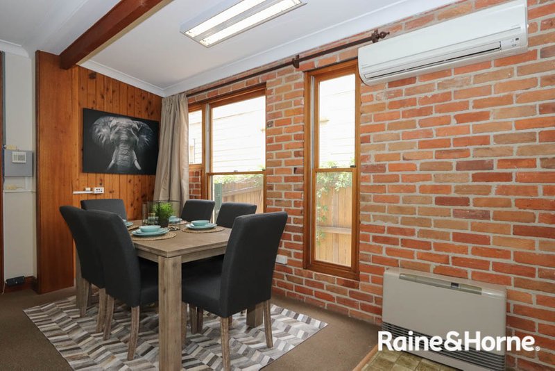 Photo - 36 Keppel Street, Bathurst NSW 2795 - Image 4