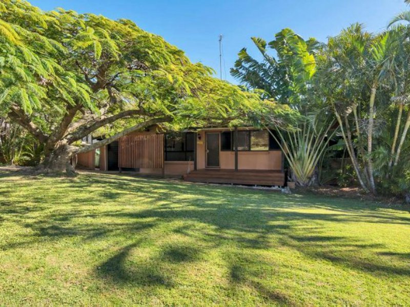 Photo - 36 Kerria Crescent, Ashmore QLD 4214 - Image 2