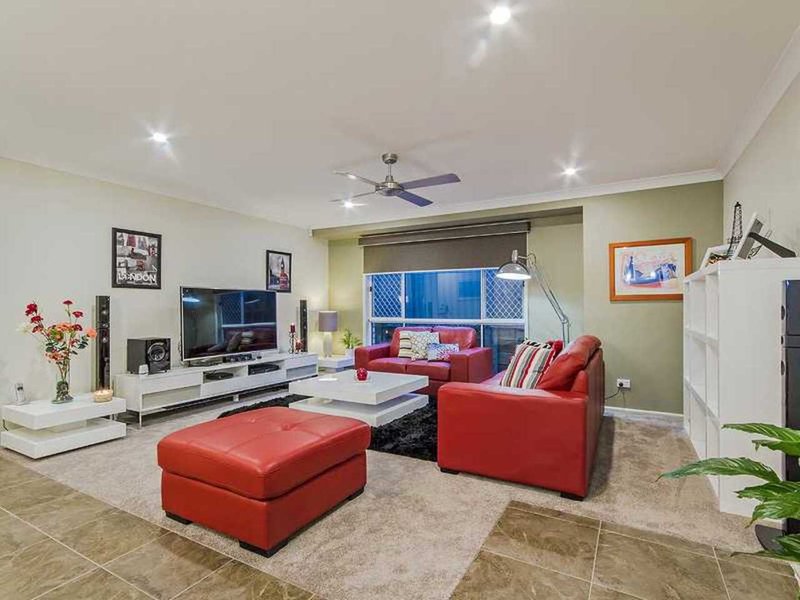 Photo - 36 Killarney Avenue, Robina QLD 4226 - Image 7