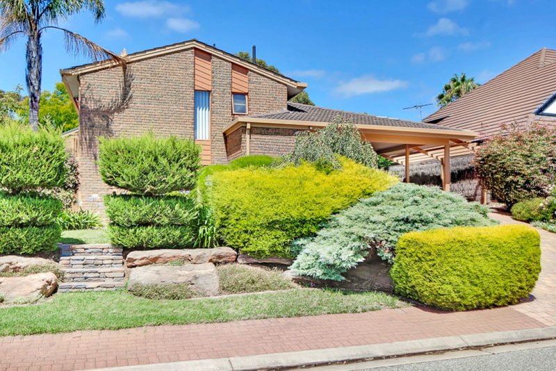 Photo - 36 Kingfisher Circuit, Flagstaff Hill SA 5159 - Image 2