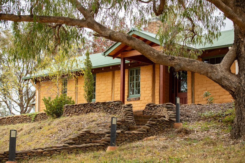 36 Kirby Road, Armidale NSW 2350