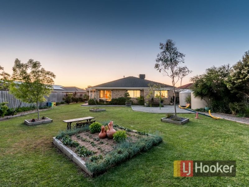 36 Kirkwood Crescent, Hampton Park VIC 3976