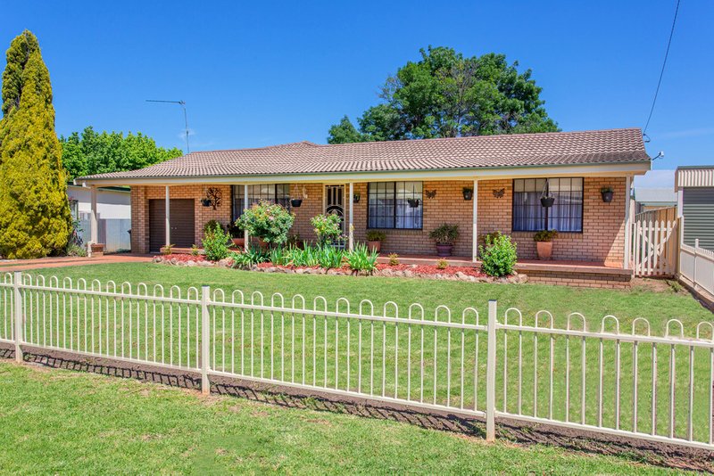 36 Kite Street, Cowra NSW 2794