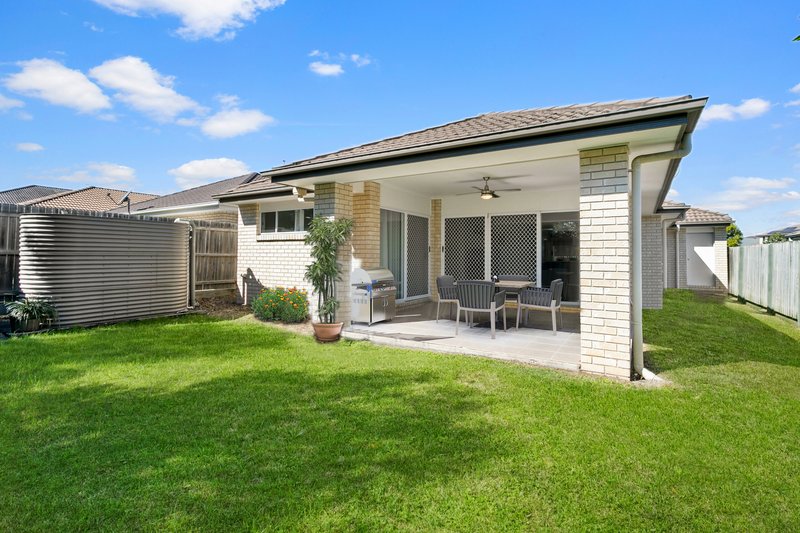 Photo - 36 Langham Crescent, North Lakes QLD 4509 - Image 6