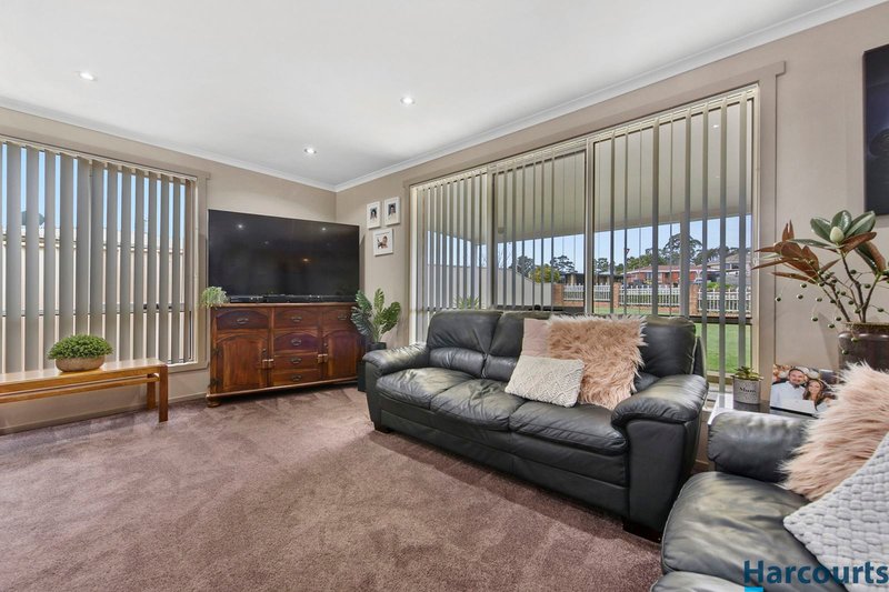 Photo - 36 Lawrence Drive, Devonport TAS 7310 - Image 3