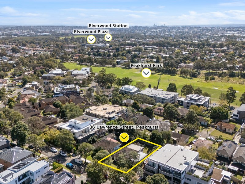 Photo - 36 Lawrence Street, Peakhurst NSW 2210 - Image 12