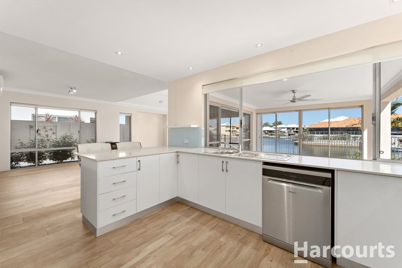 Photo - 36 Leisure Way, Halls Head WA 6210 - Image 12