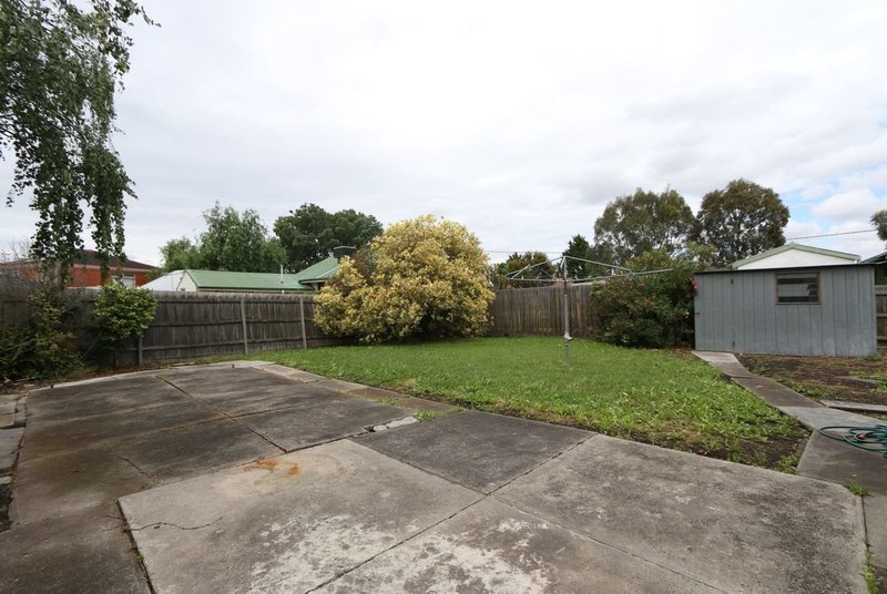 Photo - 36 Liberty Parade, Ivanhoe VIC 3079 - Image 7