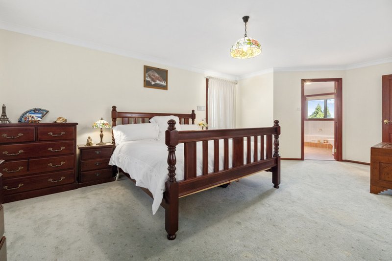 Photo - 36 Lindeman Crescent, Green Valley NSW 2168 - Image 10