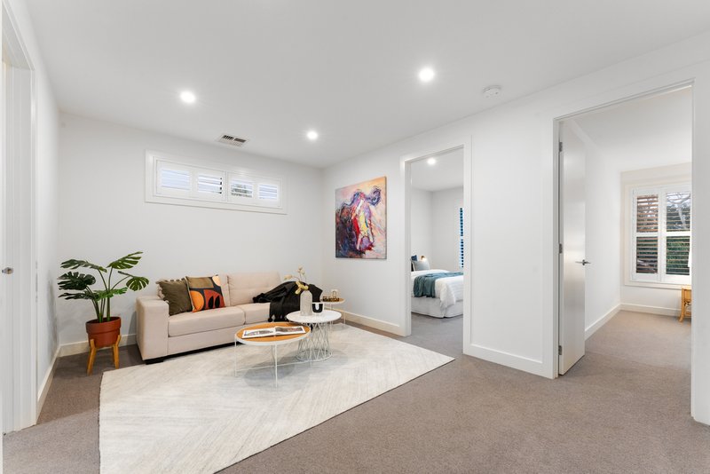 Photo - 36 Linlithgow Street, Mitcham VIC 3132 - Image 7