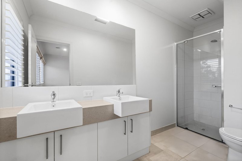 Photo - 36 Llano Circuit, Berwick VIC 3806 - Image 11