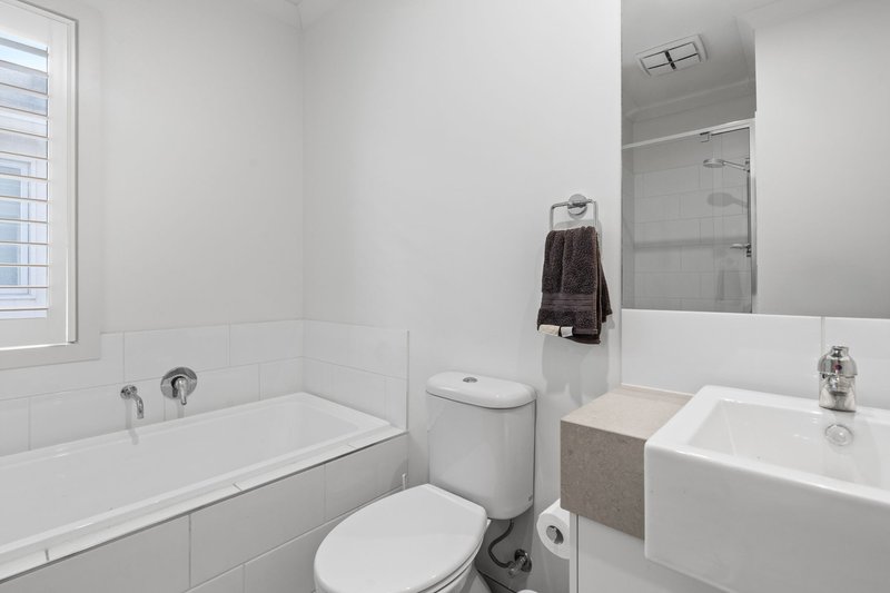 Photo - 36 Llano Circuit, Berwick VIC 3806 - Image 14