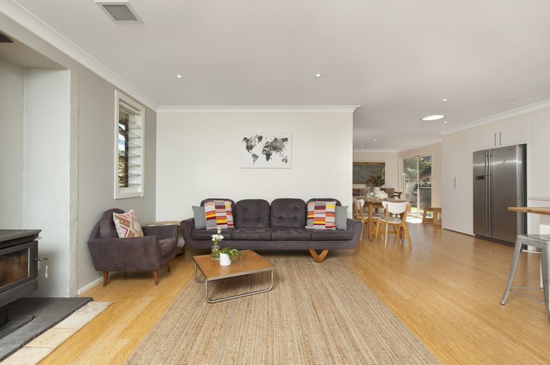 Photo - 36 Lockhart Avenue, Mollymook NSW 2539 - Image 7