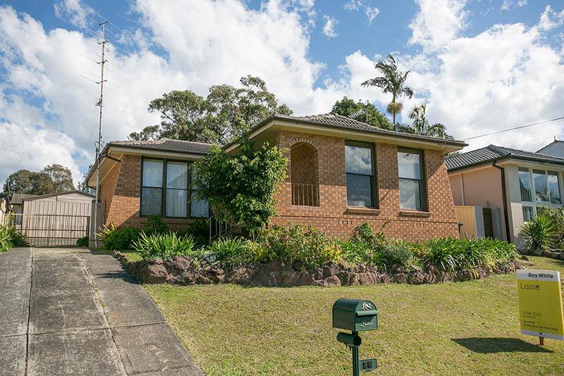 36 Loftus Drive, Barrack Heights NSW 2528