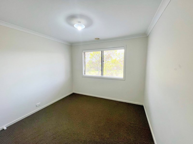 Photo - 36 Lucca Walk, Mernda VIC 3754 - Image 6