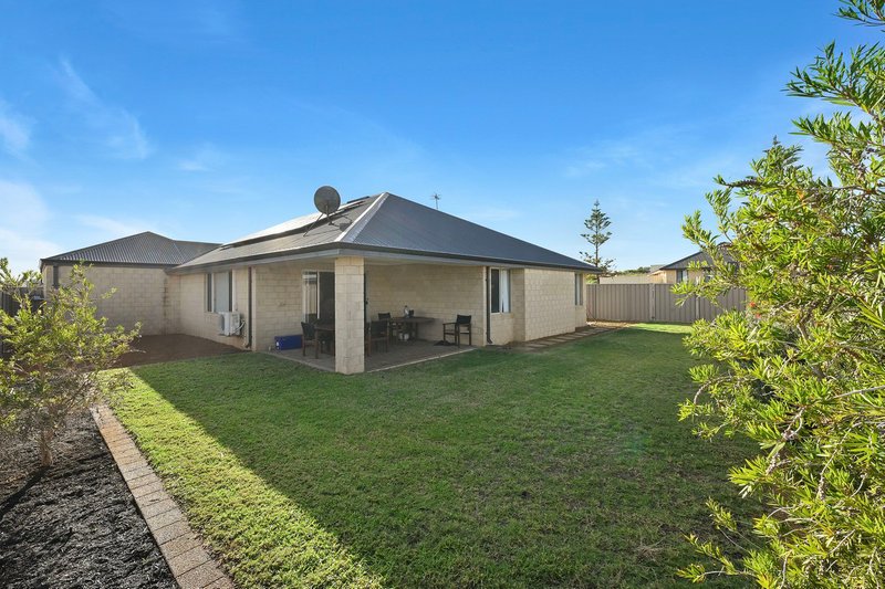 Photo - 36 Lugger Outlook, Glenfield WA 6532 - Image 15
