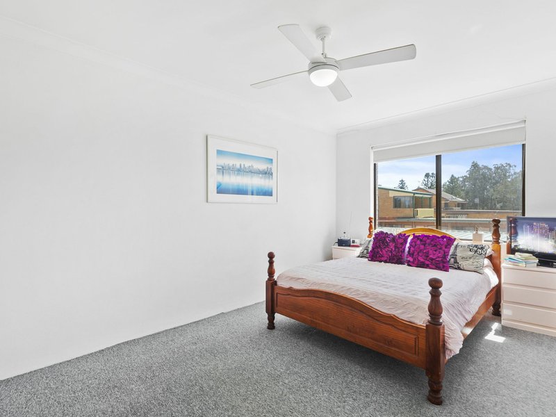 Photo - 3/6 Lynch Crescent, The Entrance North NSW 2261 - Image 6