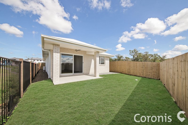 Photo - 36 Mackenzie Street, Coomera QLD 4209 - Image 12