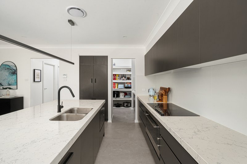 Photo - 36 Manso Crescent, Box Hill NSW 2765 - Image 4