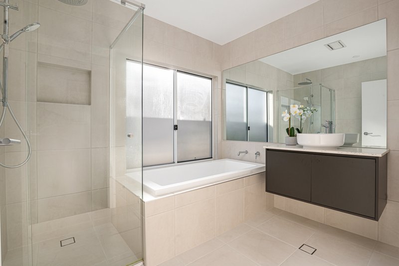 Photo - 36 Manso Crescent, Box Hill NSW 2765 - Image 12