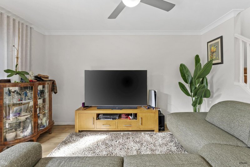 Photo - 3/6 Maranta Street, Elanora QLD 4221 - Image 2