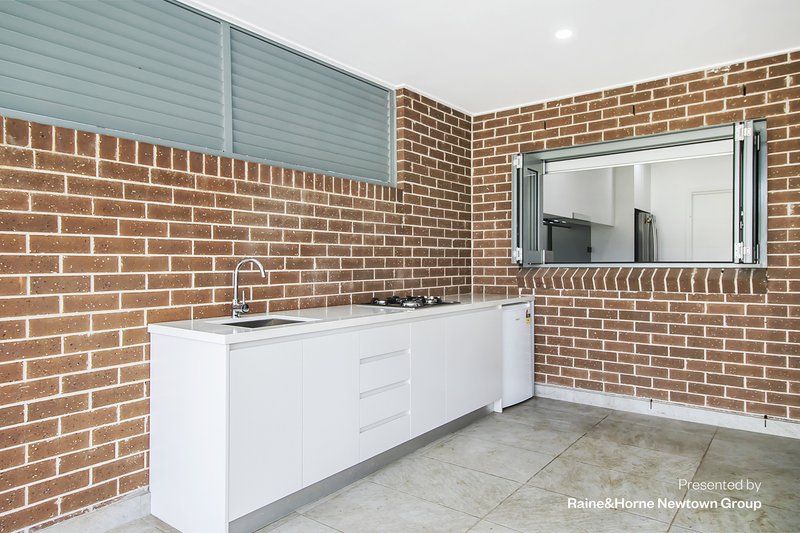 Photo - 36 Market Street, Moorebank NSW 2170 - Image 10