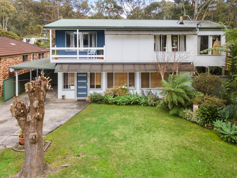 36 Marlborough Place, Berkeley Vale NSW 2261